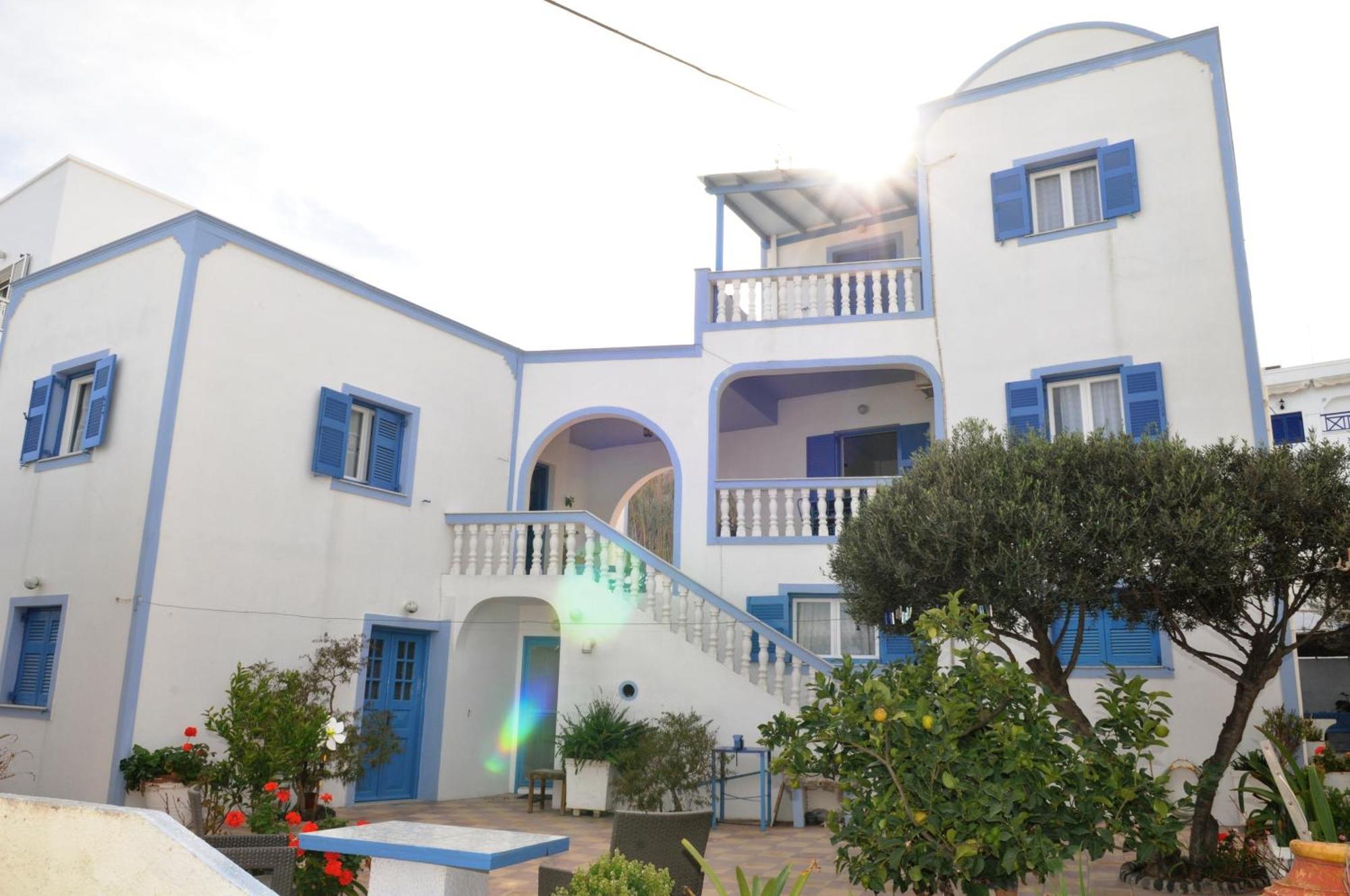 Katerina Kafieri Apartments Firostefani Exterior photo