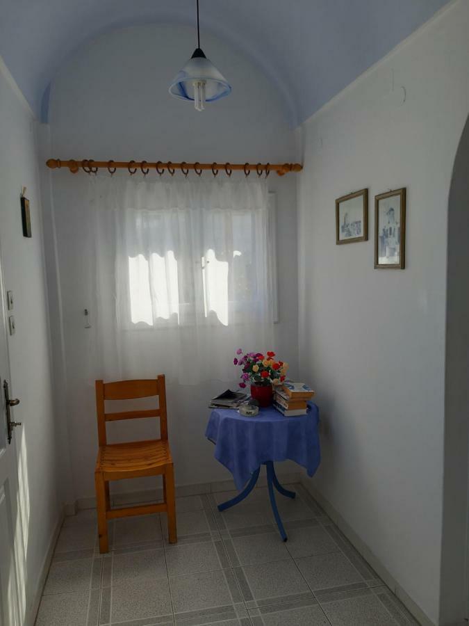 Katerina Kafieri Apartments Firostefani Exterior photo