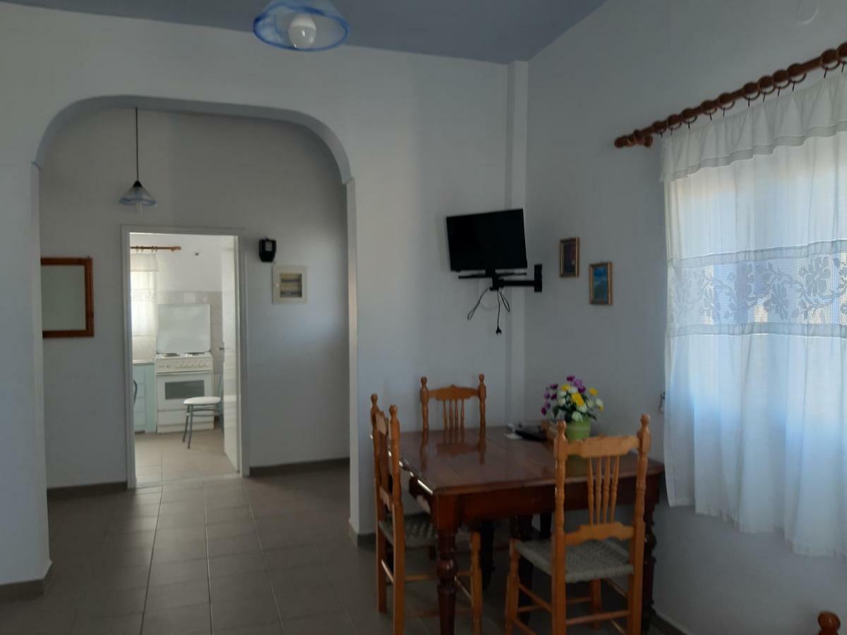 Katerina Kafieri Apartments Firostefani Exterior photo